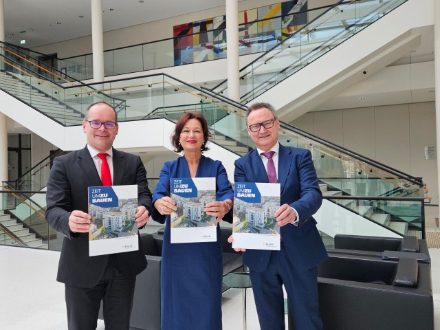 Grant Hendrik-Tonne, Dr. Susanne Schmitt & Michael Kiesewetter (v.l.n.r.)