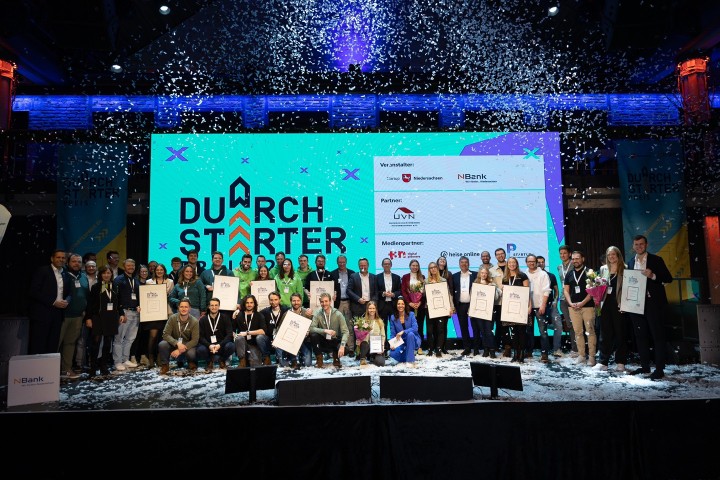 Spannende Pitches, strahlende Start-ups: DurchSTARTer-Preis 2023 prämiert die besten Teams aus Niedersachsen 