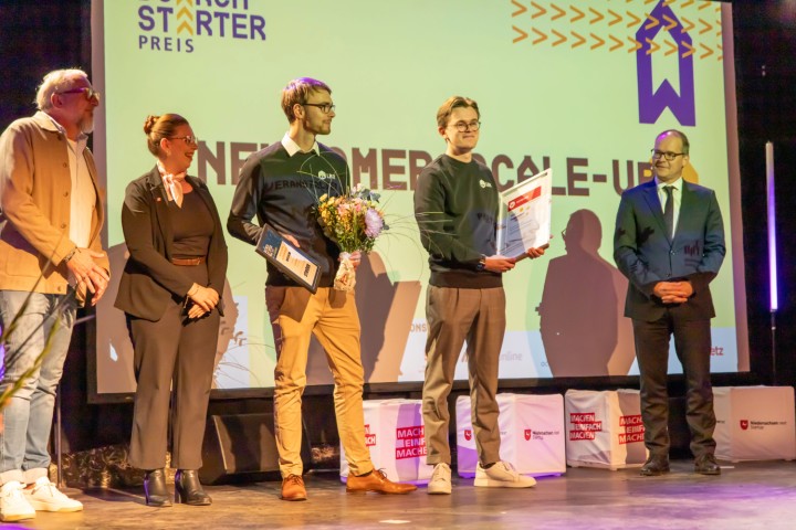 Das Siegerteam der Kategorie Newcomer/Scale-up: LBR Engineering UG